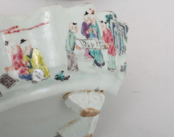 古玩陶瓷人物紋粉彩花口水仙盆真品鑒賞圖