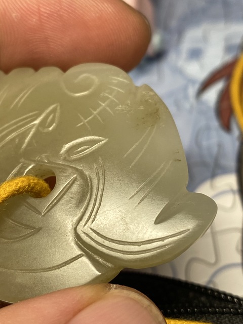 古玩玉器和田玉雕,福在眼前,題材掛件真品鑒賞圖