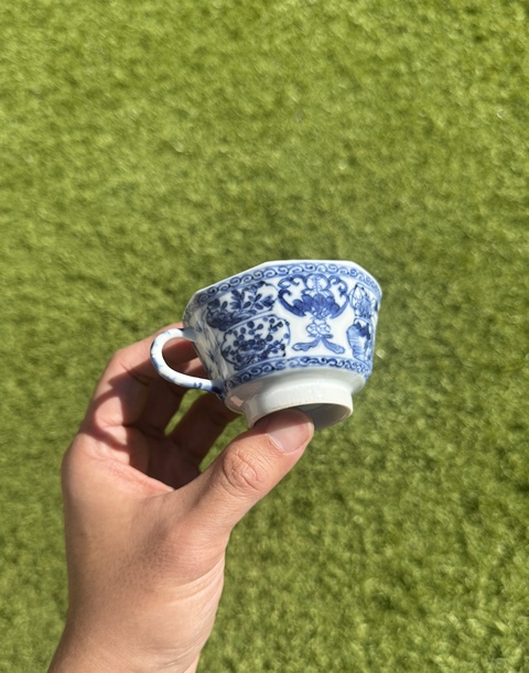 古玩陶瓷青花杯盤真品鑒賞圖