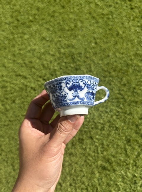古玩陶瓷青花杯盤真品鑒賞圖