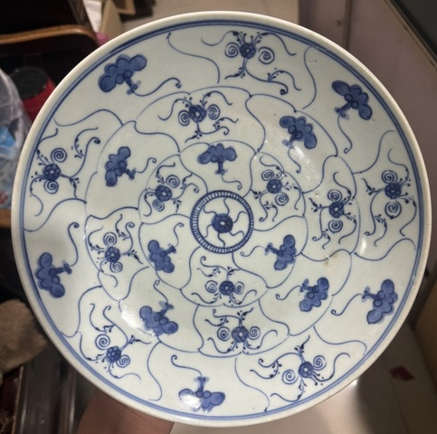 古玩陶瓷青花靈芝花卉紋盤真品鑒賞圖