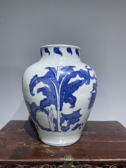 古玩陶瓷青花麒麟罐真品鑒賞圖