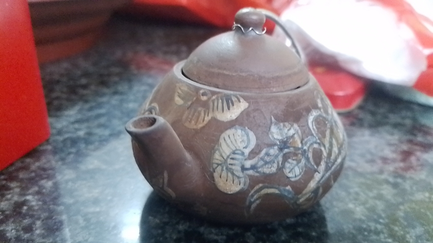 古玩陶瓷紫砂加彩梨形壺真品鑒賞圖