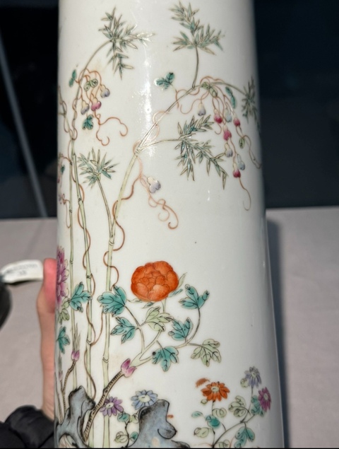 古玩陶瓷粉彩花卉紋筆筒一對真品鑒賞圖