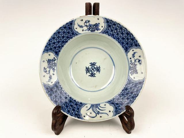 古玩陶瓷清康熙·青花八寶折沿大碗拍賣，當前價格168元