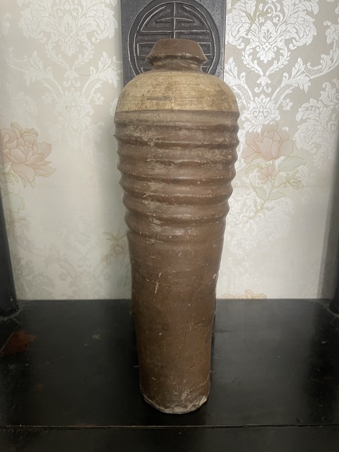 古玩陶瓷旋紋雞腿梅瓶拍賣,當前價格3500元