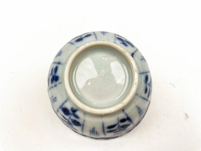 古玩陶瓷清康熙·青花花卉花口杯拍賣,當前價格0元