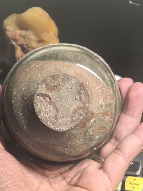 古玩陶瓷元龍泉杯真品鑒賞圖