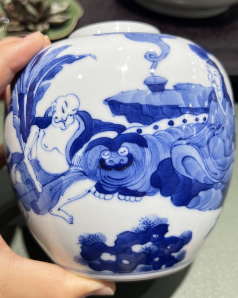 古玩陶瓷青花罐真品鑒賞圖
