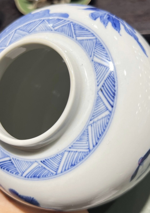 古玩陶瓷青花罐真品鑒賞圖