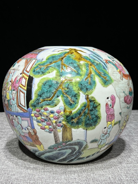 古玩陶瓷百子鬧春圖粉彩西瓜罐真品鑒賞圖