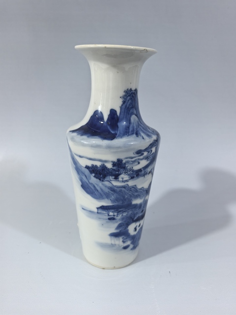古玩陶瓷清晚青花山水樓閣人物瓶真品鑒賞圖