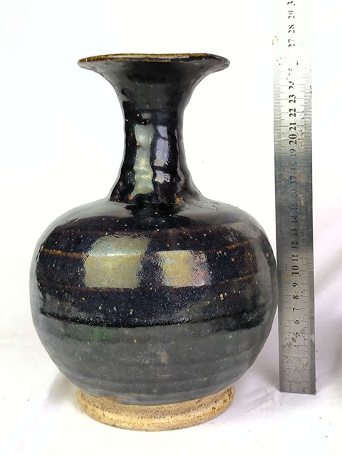 古玩陶瓷黑釉撇口瓶真品鑒賞圖