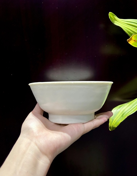 古玩陶瓷明早期甜白釉碗拍賣(mài)，當(dāng)前價(jià)格7888元