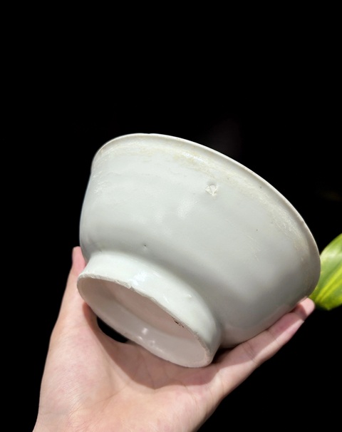 古玩陶瓷明早期甜白釉碗拍賣(mài)，當(dāng)前價(jià)格7888元