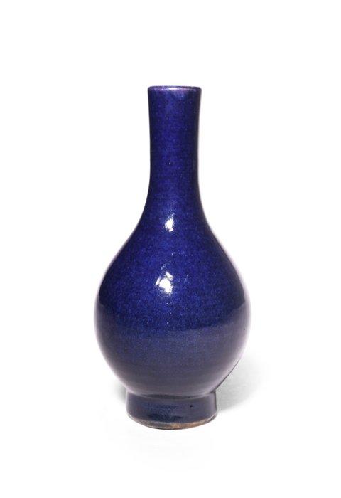 古玩陶瓷藍(lán)釉膽瓶真品鑒賞圖