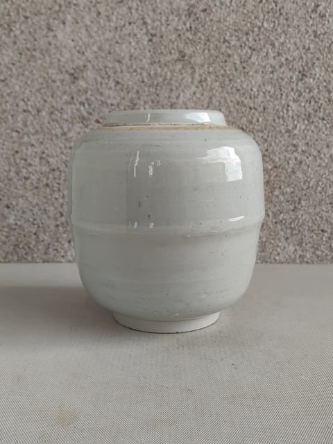 古玩陶瓷白釉罐拍賣(mài)，當(dāng)前價(jià)格580元