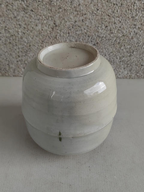 古玩陶瓷白釉罐拍賣(mài)，當(dāng)前價(jià)格580元