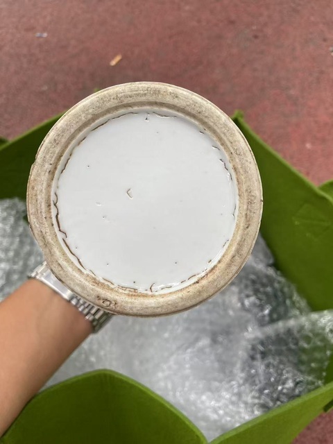 古玩陶瓷青花釉里紅山水人物紋觀音瓶拍賣，當前價格7200元