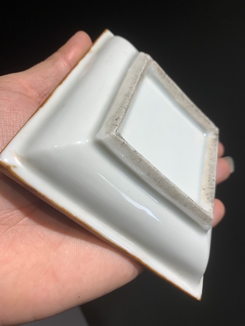 古玩陶瓷歲寒三友松竹梅四方青花盤真品鑒賞圖