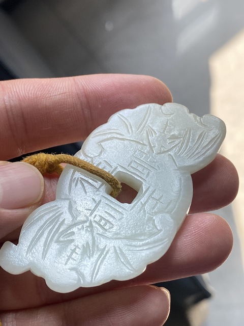 古玩玉器和田玉雕福在眼前題材掛件真品鑒賞圖