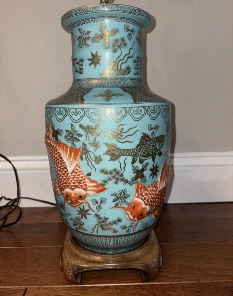 古玩陶瓷松石綠釉礬紅描金魚藻紋棒槌真品鑒賞圖