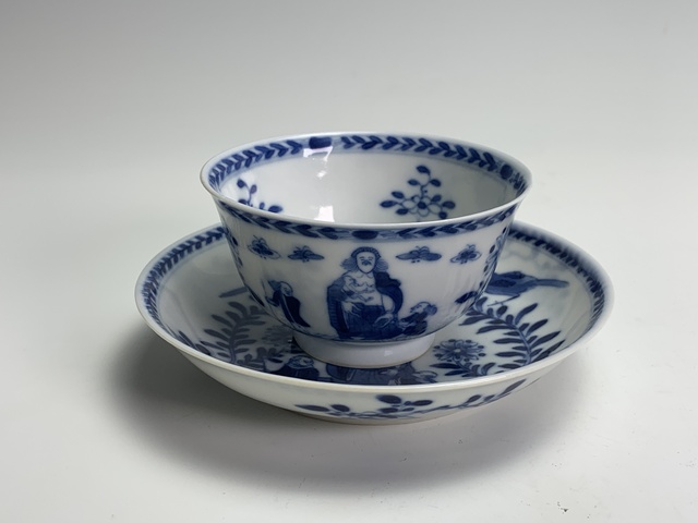 古玩陶瓷清中早期·青花圣母圖紋杯碟拍賣,當前價格5820元