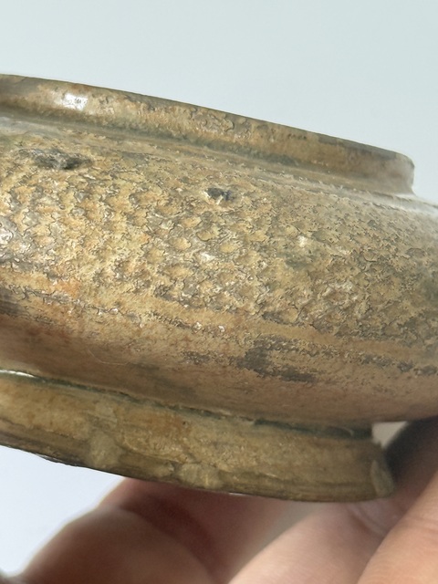 古玩陶瓷西晉越窯棱紋水盂真品鑒賞圖