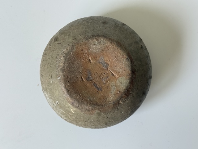 古玩陶瓷越窯青瓷四系棱形紋蓋罐真品鑒賞圖