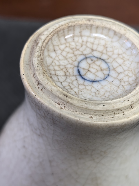 古玩陶瓷哥釉梅瓶真品鑒賞圖