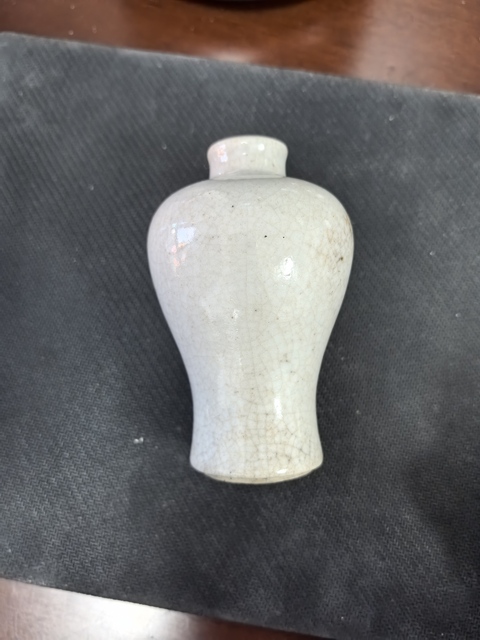 古玩陶瓷哥釉梅瓶真品鑒賞圖