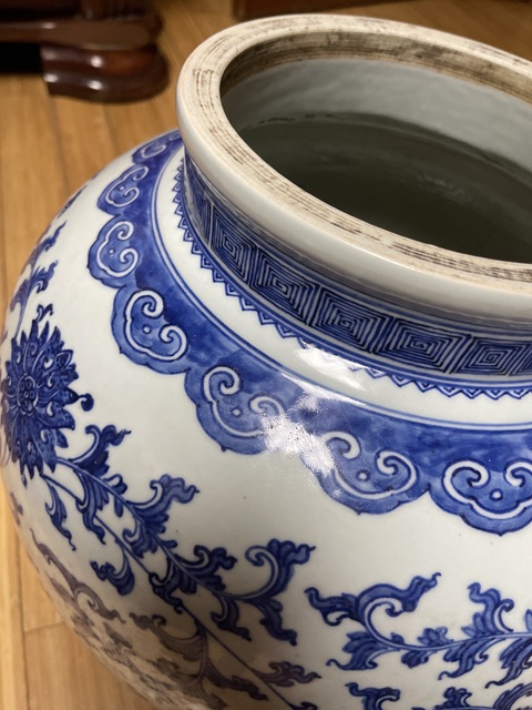 古玩陶瓷青花罐真品鑒賞圖
