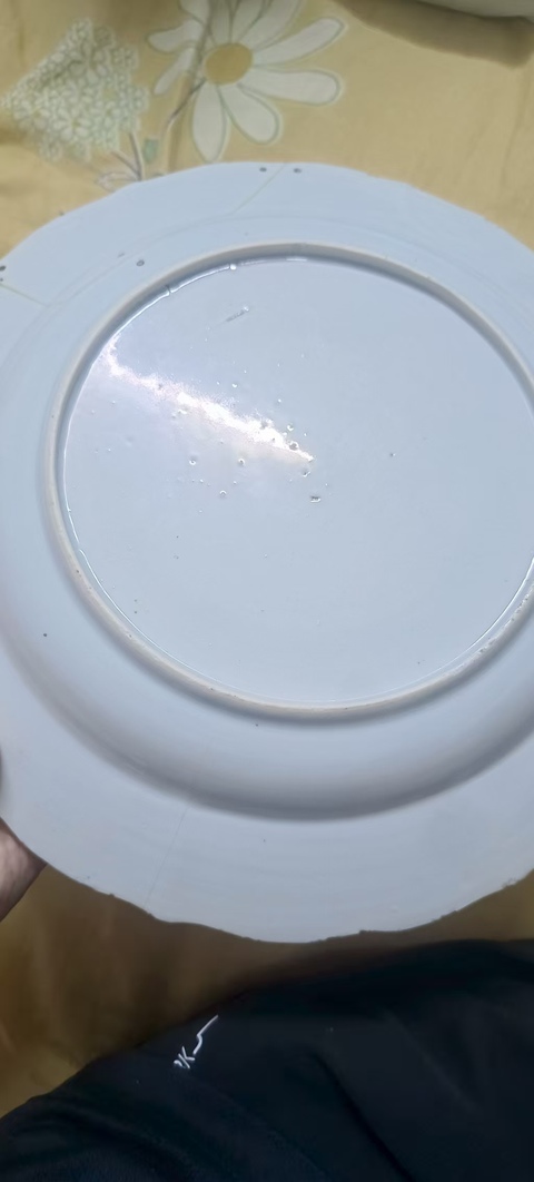 古玩陶瓷粉彩花卉紋盤真品鑒賞圖