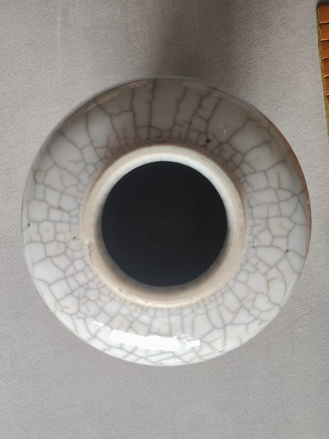 古玩陶瓷哥釉冬瓜罐真品鑒賞圖