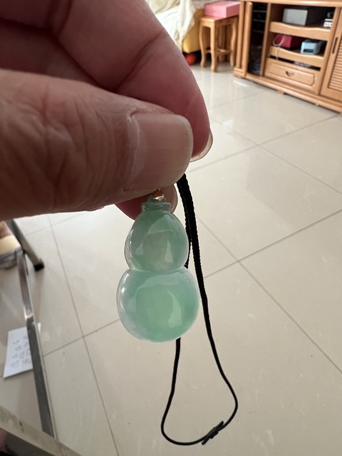 古玩玉器天然翡翠“葫蘆”掛件真品鑒賞圖
