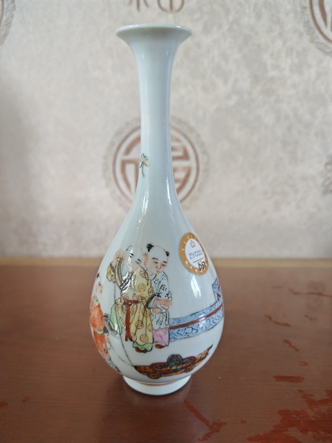 古玩陶瓷粉彩嬰戲圖玉壺春瓶真品鑒賞圖