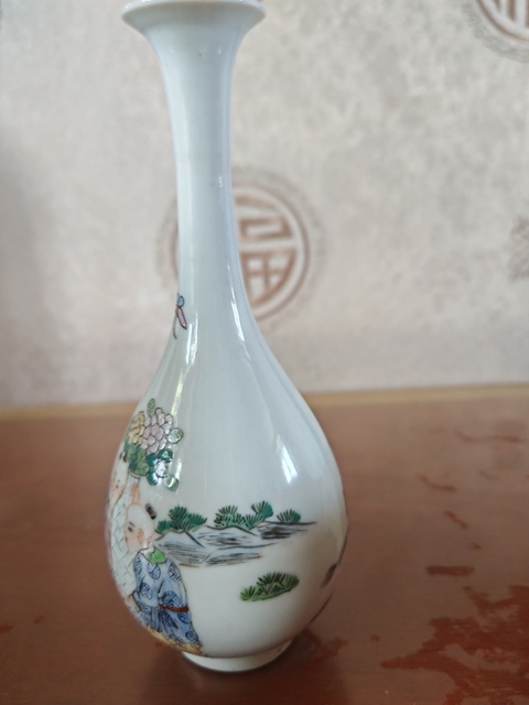 古玩陶瓷粉彩嬰戲圖玉壺春瓶真品鑒賞圖
