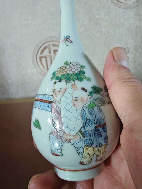 古玩陶瓷粉彩嬰戲圖玉壺春瓶真品鑒賞圖