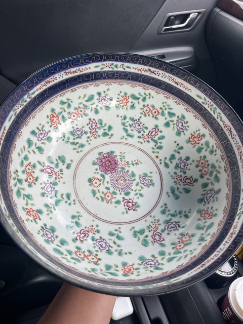 古玩陶瓷歐洲彩繪花卉紋潘趣碗真品鑒賞圖
