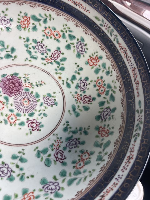 古玩陶瓷歐洲彩繪花卉紋潘趣碗真品鑒賞圖