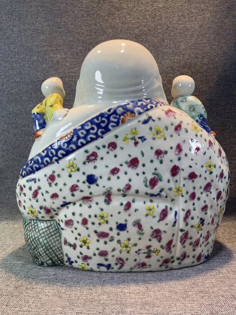 古玩陶瓷五子鬧佛粉彩塑像真品鑒賞圖