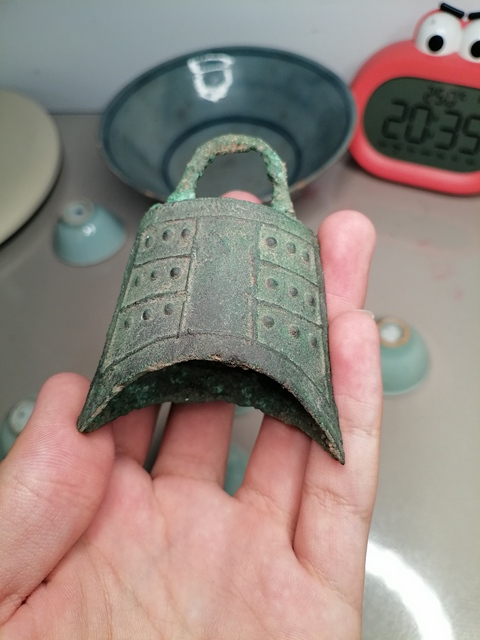 古玩銅器鈴鐺真品鑒賞圖