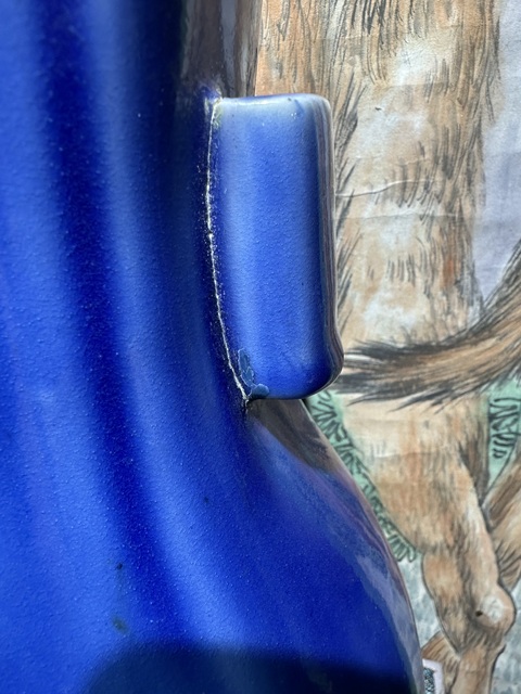 古玩陶瓷藍釉杏圓貫耳瓶真品鑒賞圖