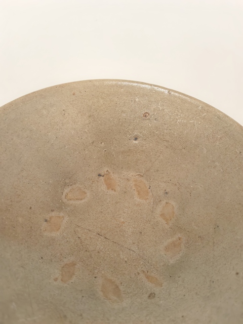 古玩陶瓷越窯系青瓷茶盞真品鑒賞圖
