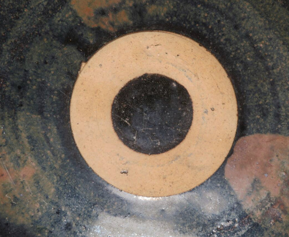 古玩陶瓷黑釉鐵銹斑紋碗真品鑒賞圖