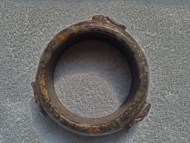古玩玉器仿古做舊玉手鐲真品鑒賞圖