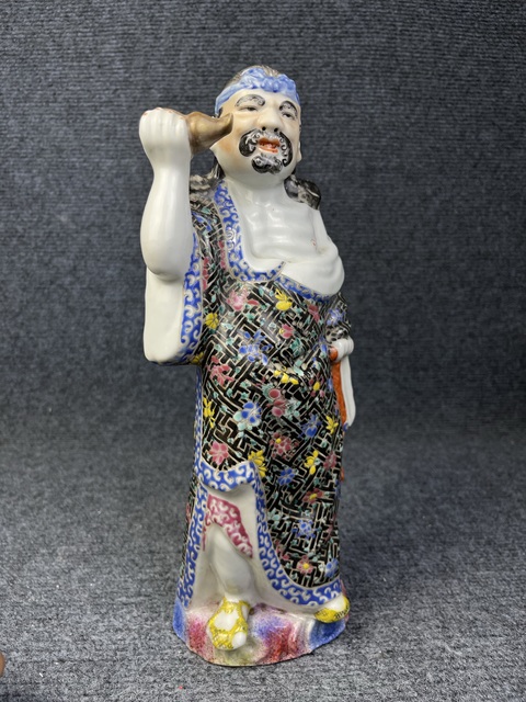 古玩陶瓷粉彩鐵拐李塑像真品鑒賞圖
