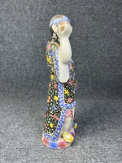 古玩陶瓷粉彩鐵拐李塑像真品鑒賞圖