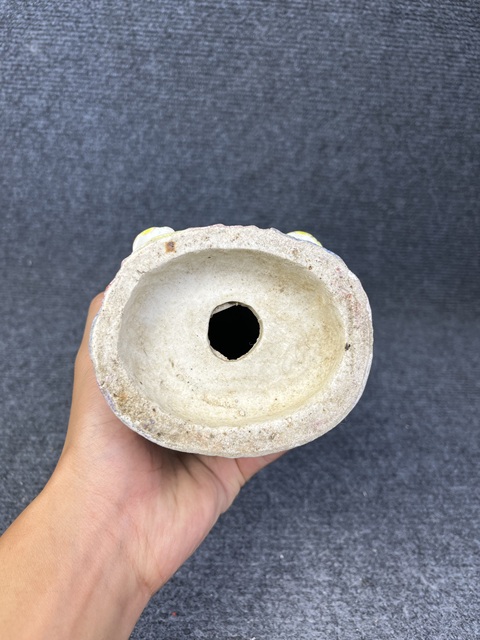 古玩陶瓷粉彩鐵拐李塑像真品鑒賞圖