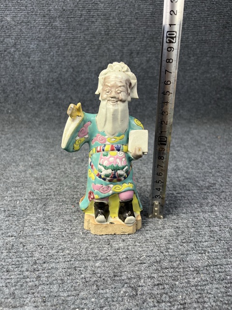 古玩陶瓷粉彩人物塑像拍賣，當前價格1088元
